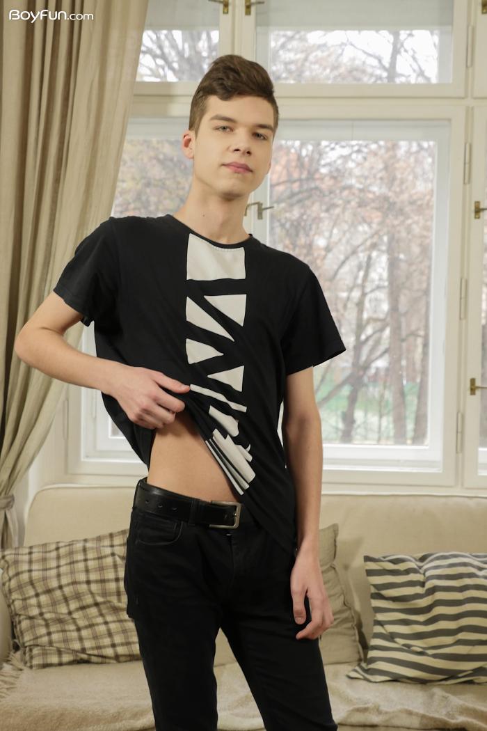axel_bolt_highres_003.jpg