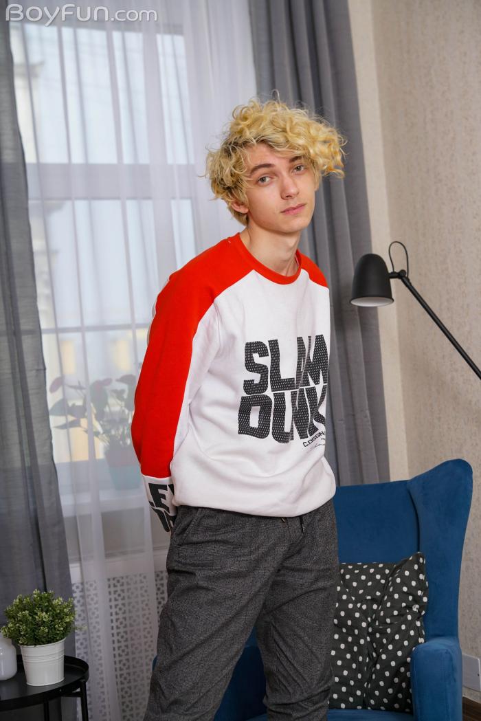 Latest Gay Porn Elio Pjatteryd